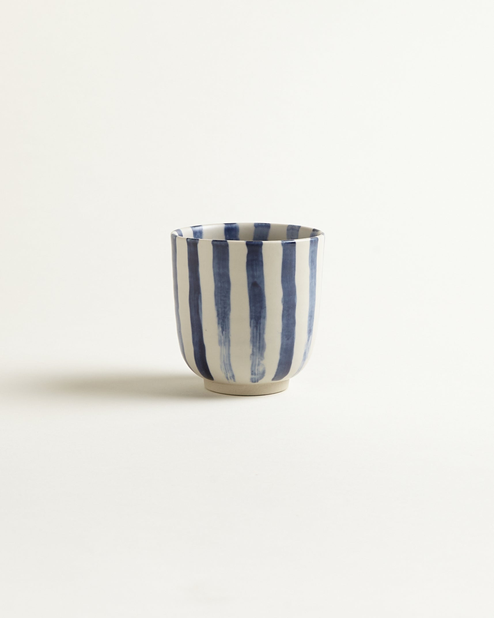 #farbe_blau-weiß-gestreift
