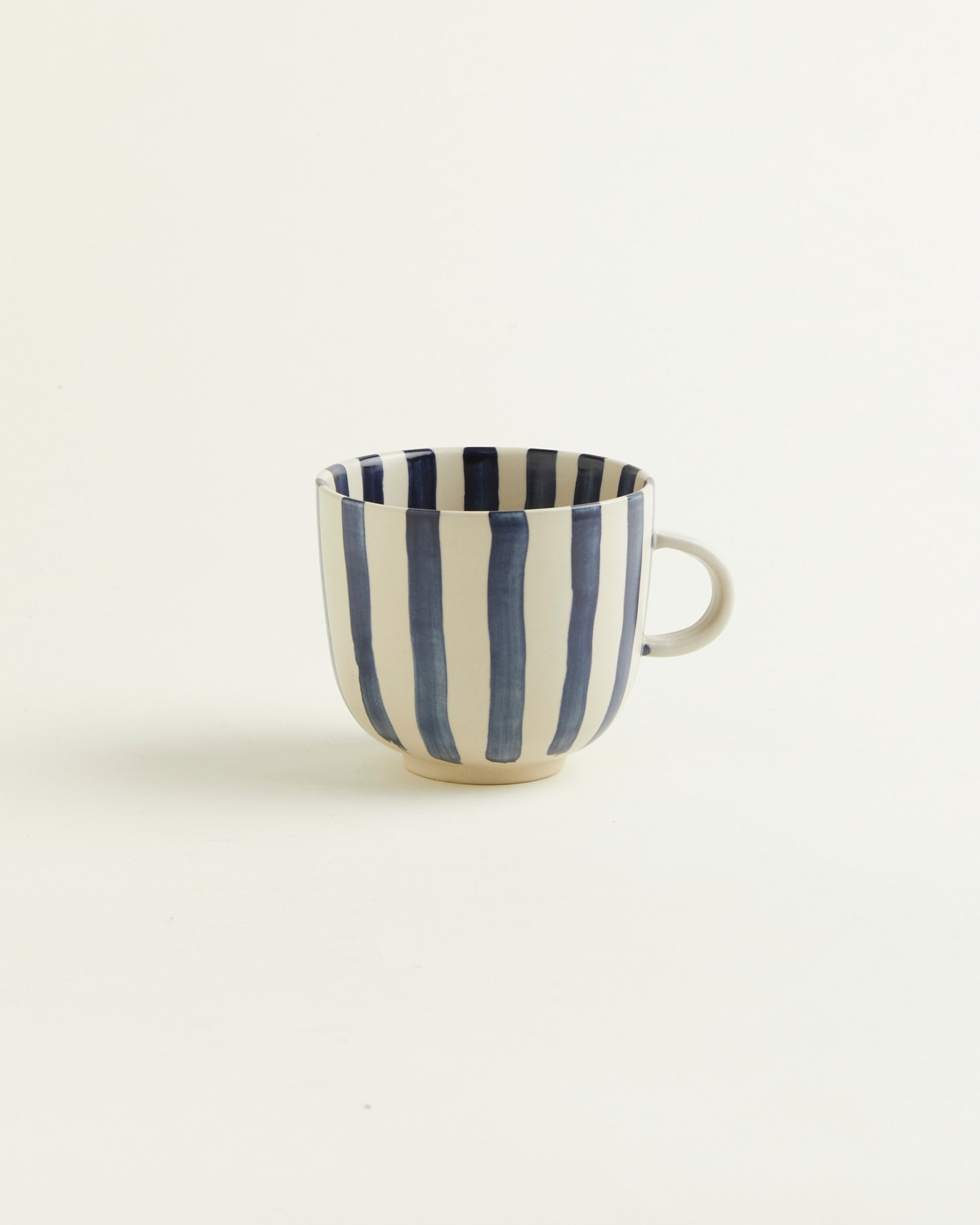 #farbe_blau-weiß-gestreift